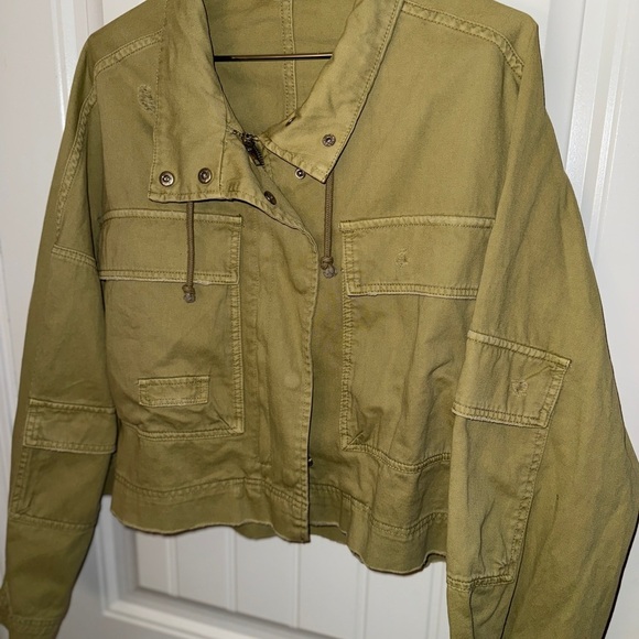 Lily Maes Olive Green Jacket - Picture 4 of 16